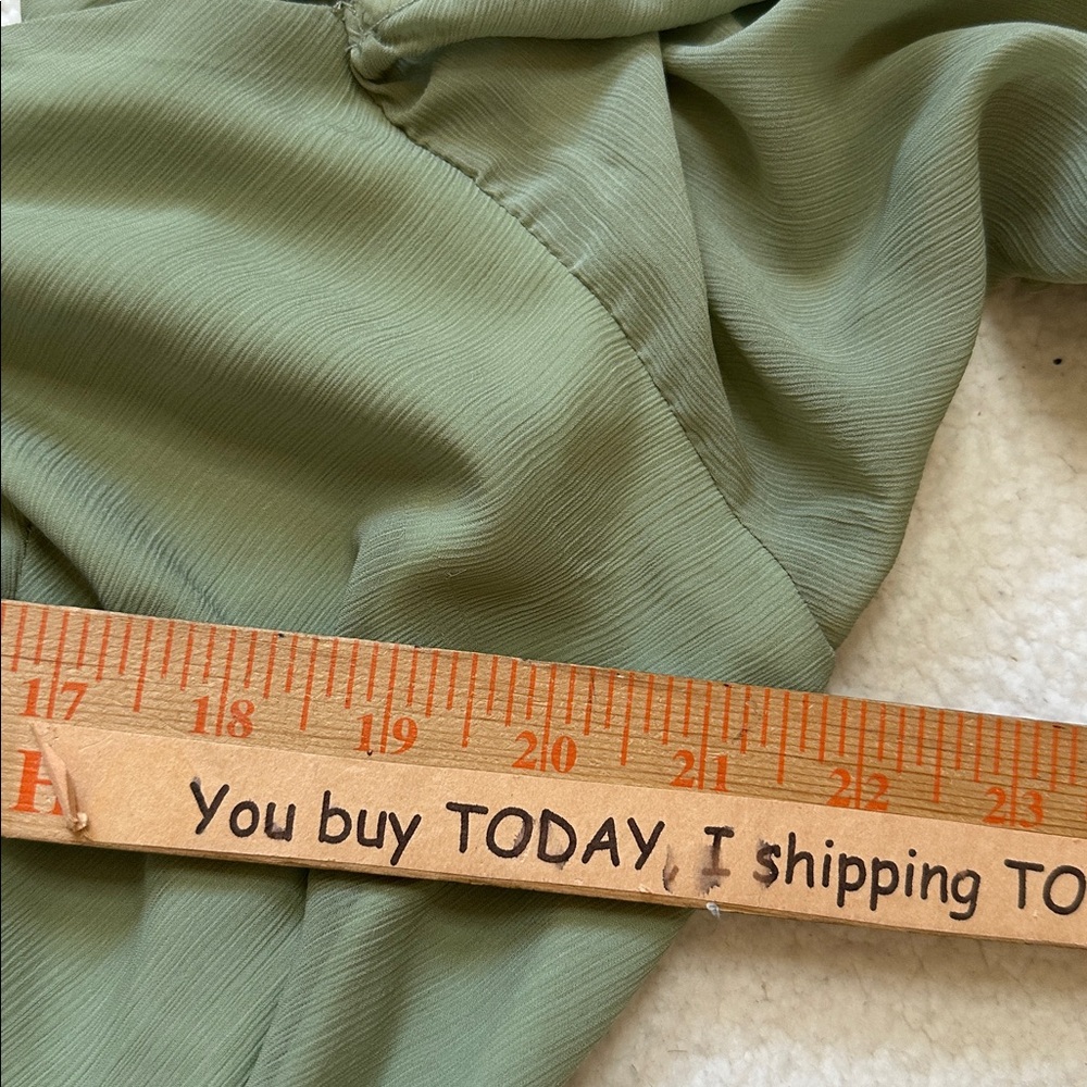 Unbranded chiffonAsymmetrical Wrap Midi Dress in Sage Green Women’s 2X Party - Picture 3 of 9